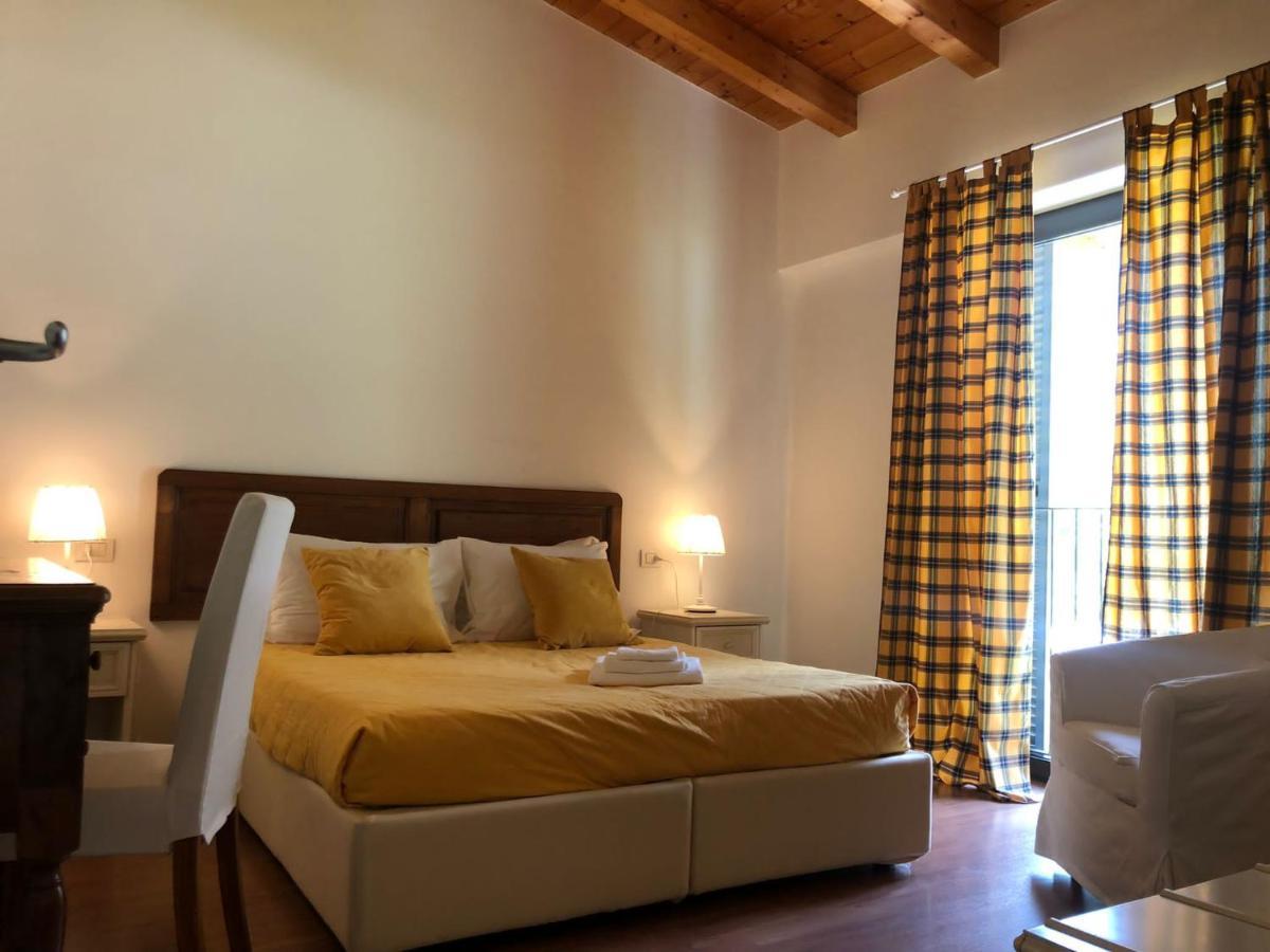 Residence I Fiori Piantedo Екстер'єр фото