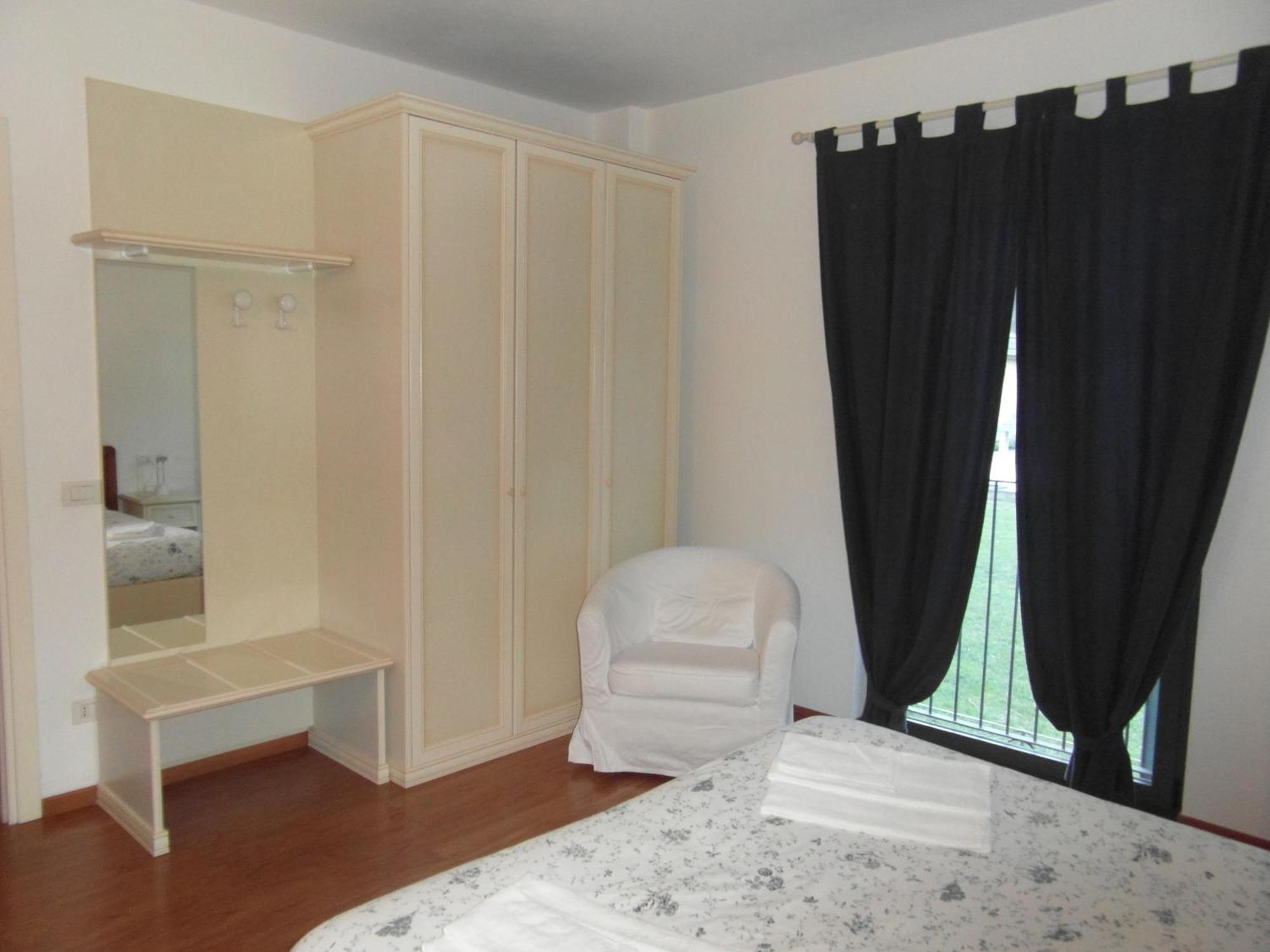 Residence I Fiori Piantedo Номер фото